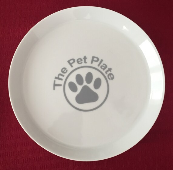 The Pet Plate Flat Feeding Plate for Finicky Pets