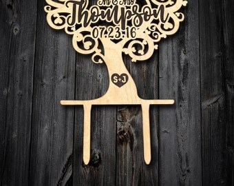 Wood Wedding cake topper Hearts Tree wedding Cake Topper. Mr and Mrs custom topper. Personalized last name engraved monogram cake topper.
