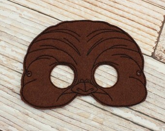 Chewbacca Mask - felt Chewbacca mask for Halloween, Dress-up, Chewbacca Halloween Mask, Chewbacca Halloween Costume, Star Wars Costume