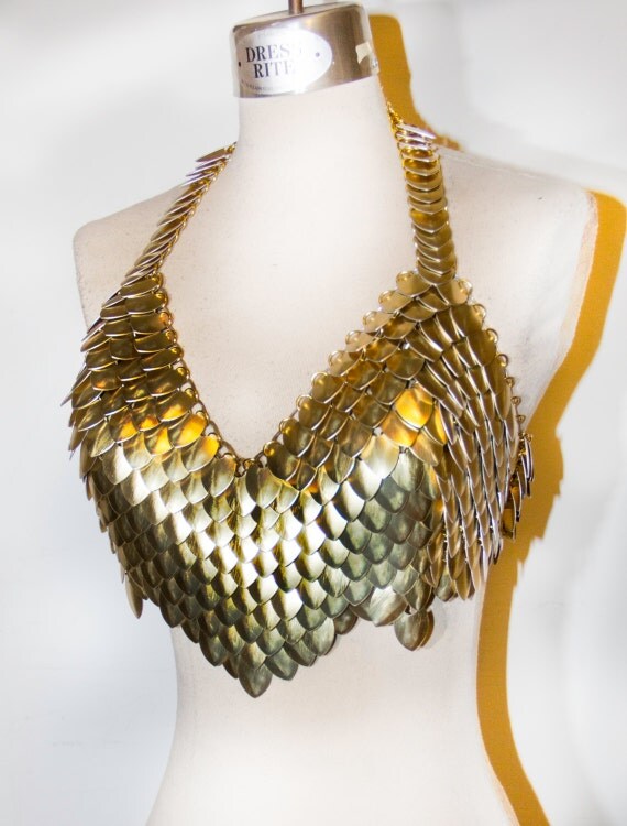 The Golden Queen-Deluxe Scale Maille scalemail halter bra