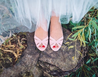 Wedding flats / flat bridal shoes / no heel bridal flats / slip on flat shoes / light pink wedding shoes / non leather shoes / special day