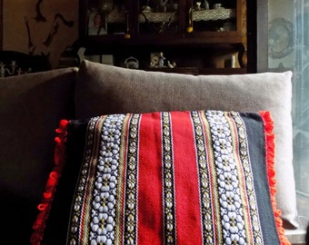 Set: Two Vintage Pillowcase