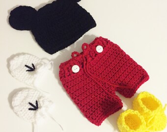 Mickey Mouse Outfit, Baby boy Halloween costume, Newborn Photo Prop, Crochet Mickey Mouse newborn hat, Newborn Halloween Costume,