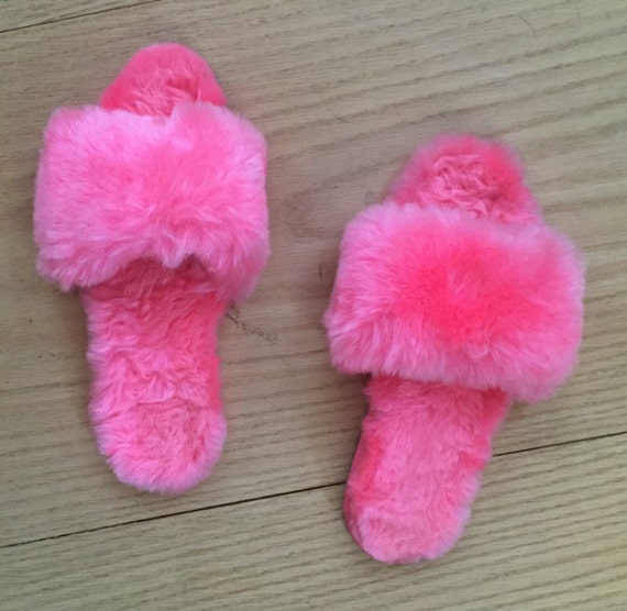 Vintage Glam Boudoir Fuzzy Slippers Pink Bedroom Slippers
