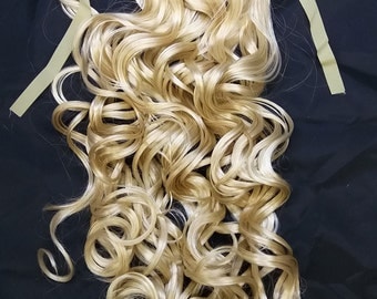 Blonde Mix Long Curly Wavy clip on Ponytail hair extension Cosplay Custome Party Carnival Cheerleader x 1 piece New Halloween