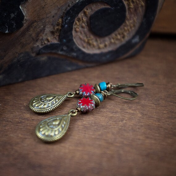 tribal earrings bronze drop dangle red flower glass by entre2et7