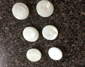 6 Mother of Pearl Vintage Buttons