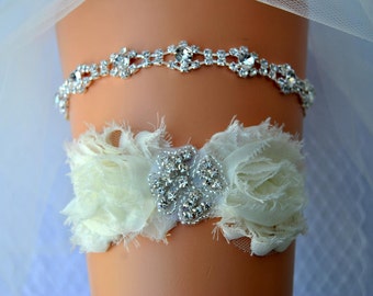 Wedding Garter, Bridal Garter, Wedding Garter Set, Shabby Chic Flower Crystal Bridal Garter Set, Ivory Bridal Garter Belt