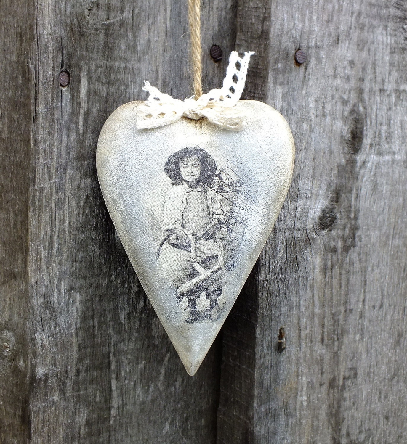 Wood heart decor Rustic heart ornament Hanging hearts Wooden