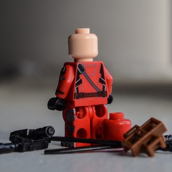 wade wilson lego