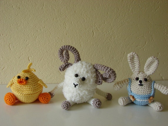 Easter egg cozy crochet pattern tutorial amigurumi ...