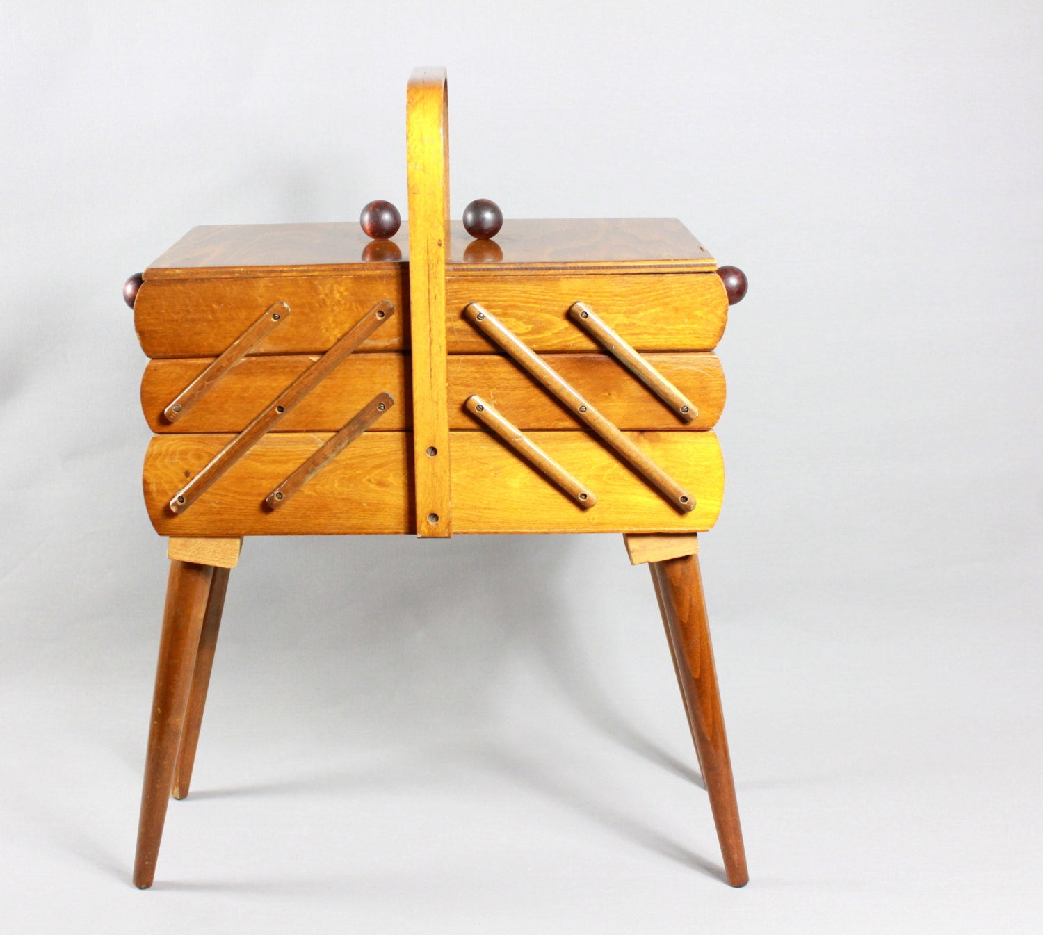 Vintage XL Sewing Box Legs Sewing Basket Knitting Box Jewelry Box