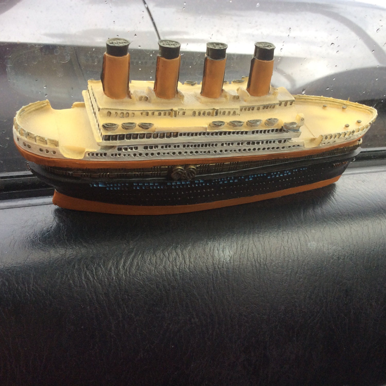 Titanic ship souvenirs Vintage Titanic storage box