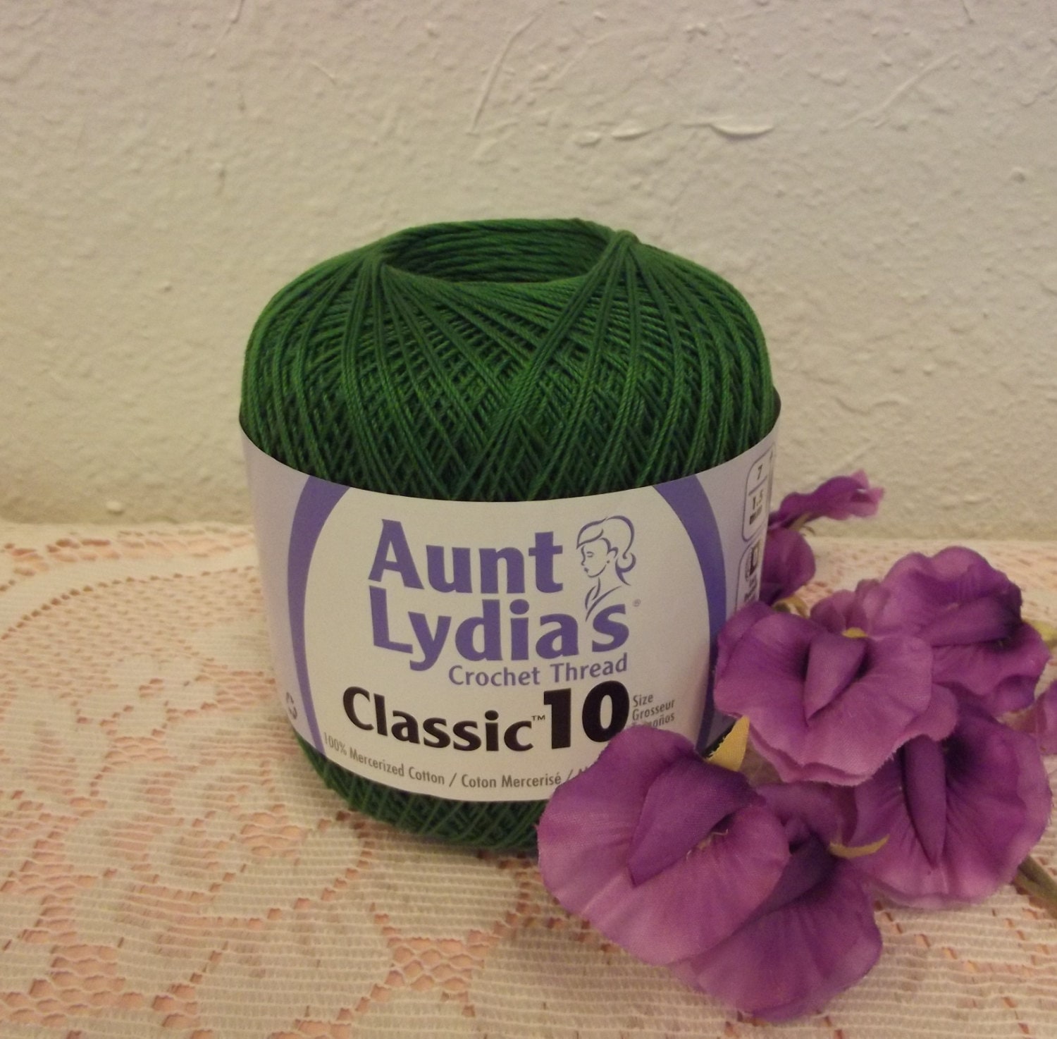 Aunt Lydias Classic 10 Crochet Thread Myrtle Green Thread