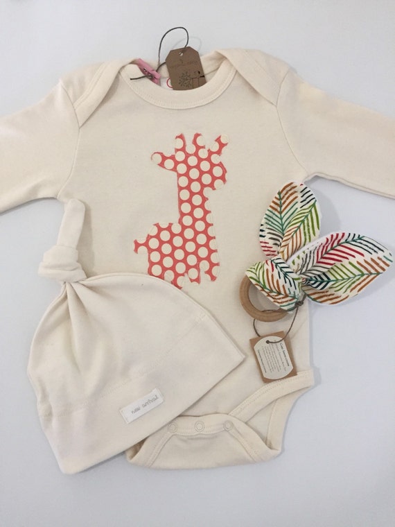 Baby Girl Giraffe clothing set Certified by greenbabybaskets