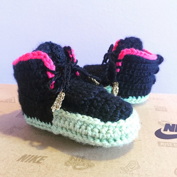 knitted yeezy baby shoes