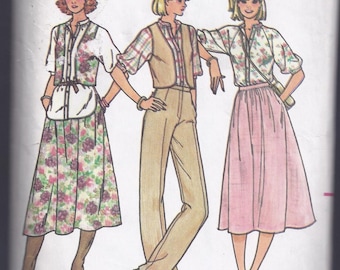 Misses' Vest, Blouse, Skirt & Pants Patterns/ Patrons de Gilet, blouse, jupe et pantalon - 1970s