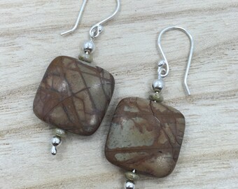 •EOWYN• red creek jasper talon + gold earrings main image 1