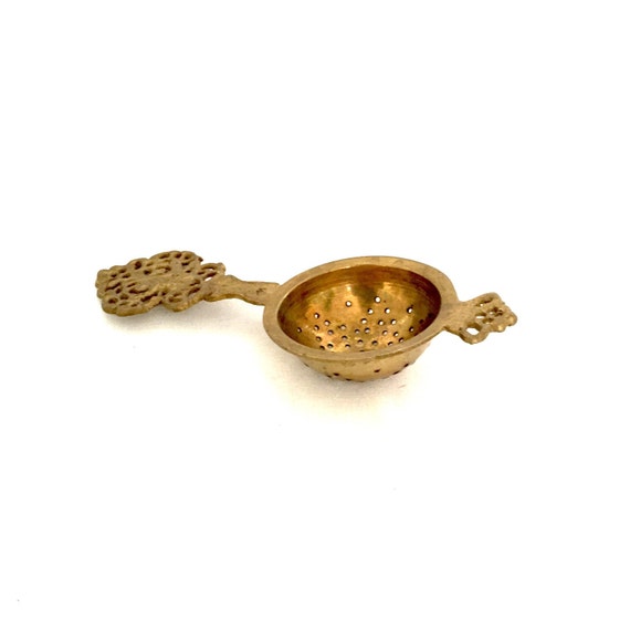 Tea leaf spoon single cup tea vintage brass etched tea leaf