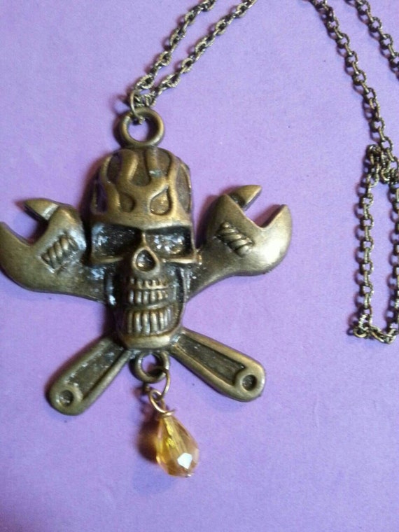 Skull and crossbones wrenches pendant necklace by hellenheaven