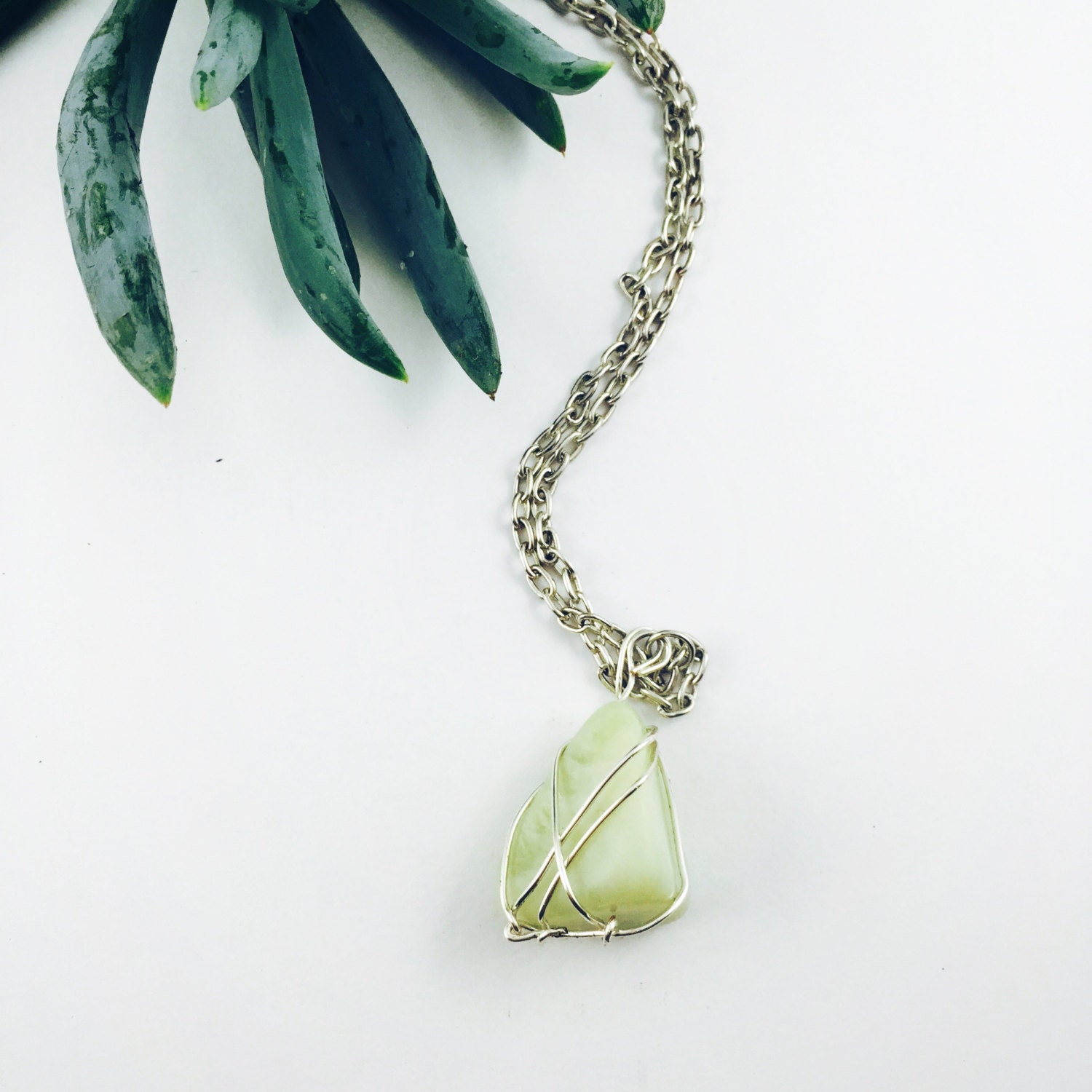 Light Green Jade Stone Necklace