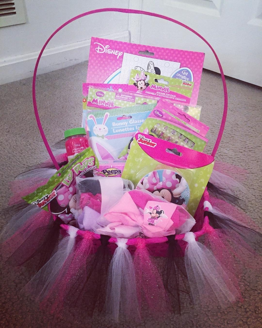 Minnie Mouse Easter Basket