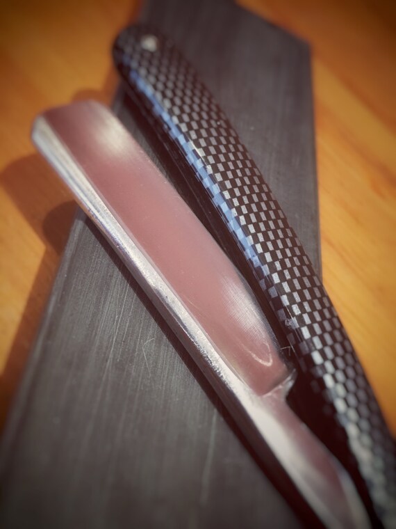 Items similar to Straight Razor Honing Service on Etsy