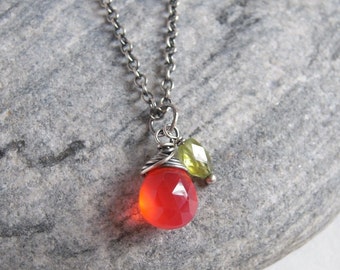 •LINKED• sunstone + gold necklace (adj to 20