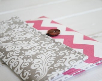 Macbook Envelope Case, Macbook Cover, Macbook Sleeve, Laptop Case, Laptop Sleeve, 15" Macbook Case in Pink Chevron and Grey Damask