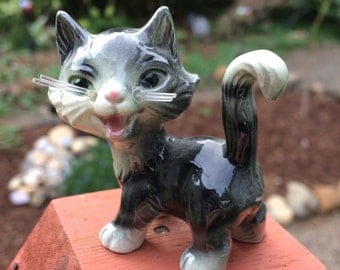 gray tabby cat figurine