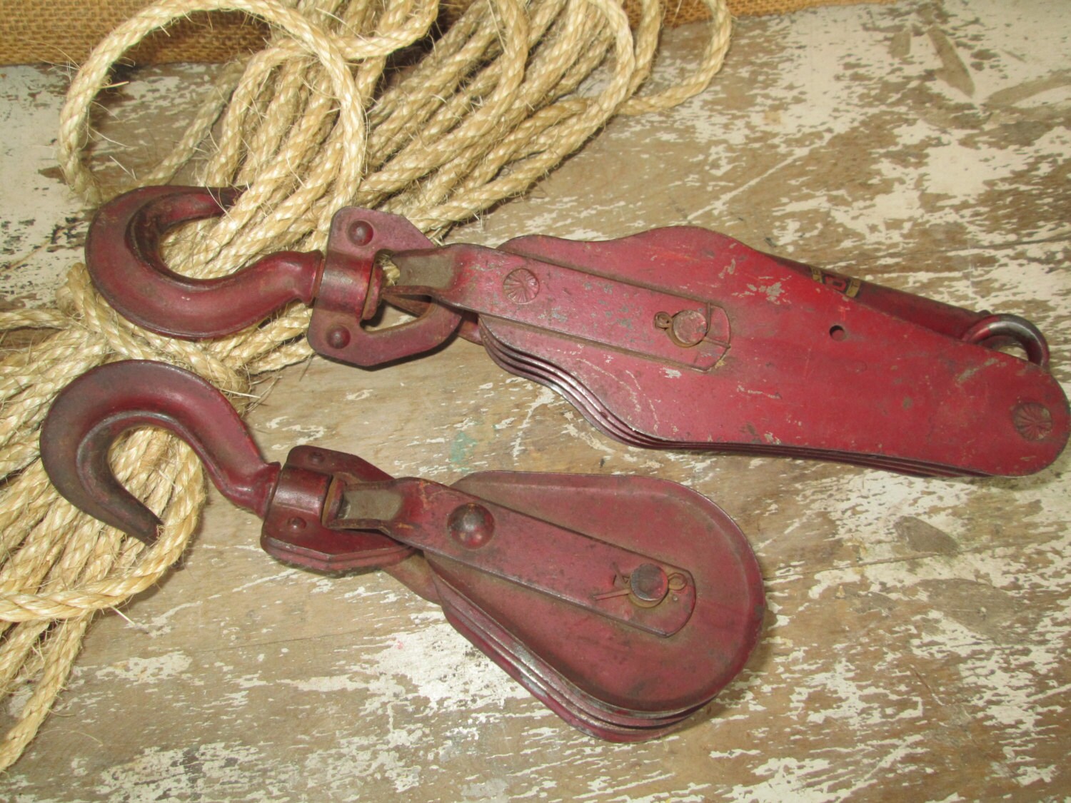 Pair Barn Door Pulley Metal Pulleys 3 Wheel Red Cast Iron