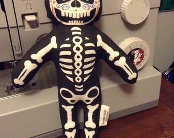 skeleton stuffy