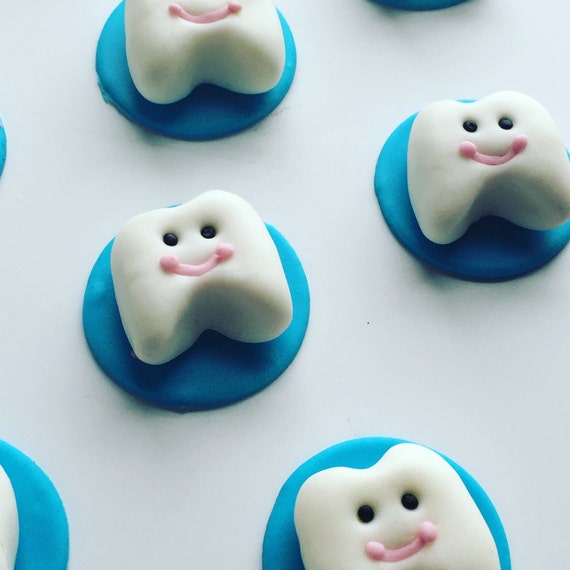 Fondant teeth/tooth cupcake toppers dental hygienist