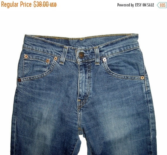 womens levis classic bootcut jeans