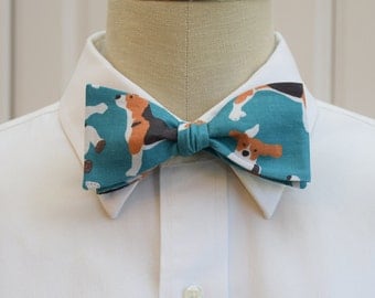Men's Bow Tie, beagles bow tie, hounds bow tie, beagle lover gift, organic cotton bow tie, dog lover gift, teal bow tie, self tie bow tie,