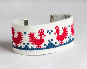 Leather bracelet with Ethnic Slavic embroidery br011