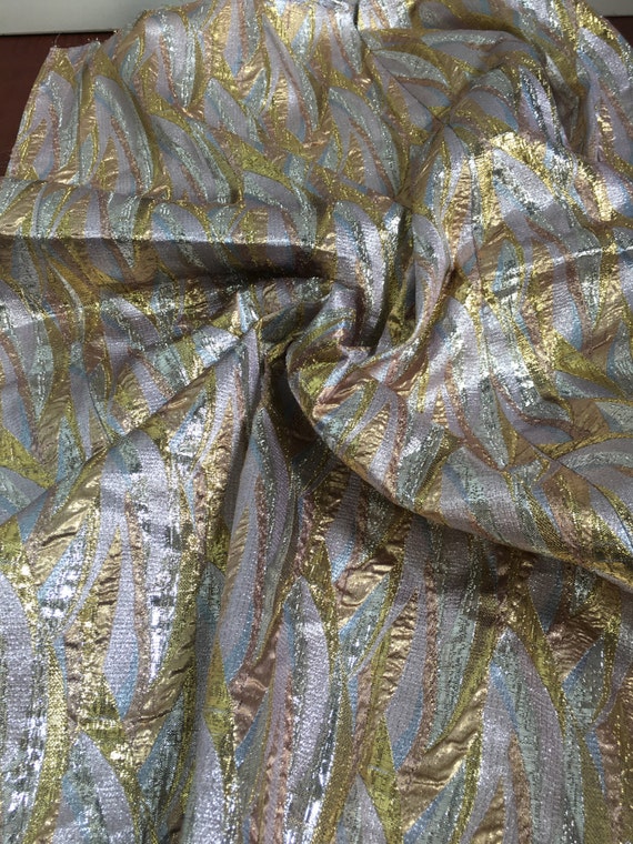 gold and silver brocade texture