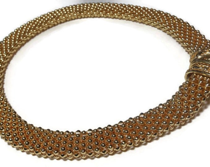 FREE SHIPPING Gold mesh chain choker, 1980s decorative Egyptian revival motif front magnetic clasp, tubular mesh, 17" choker