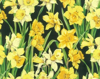 Fat Quarter Daffodil Blossom (Open) 100% Cotton Quilting Fabric
