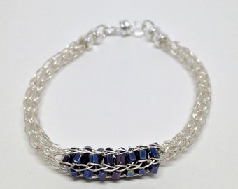 Ladies beaded viking knit non tarnish silver plate bracelet, silver and navy