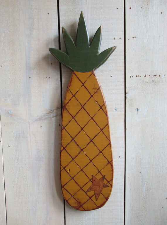 Primitive Pineapple Wall Hanging Handmade by ModerationCorner
