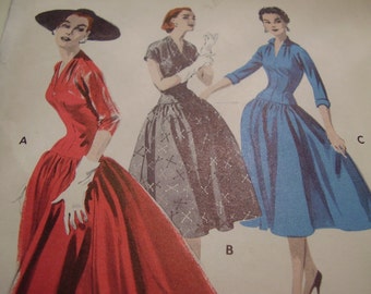 Vintage 1950's Butterick 7554 Dress Sewing Pattern, Size14, Bust 32