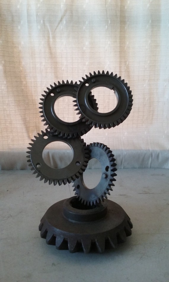Modern Metal Sculpture Abstract Sculpture of Gears