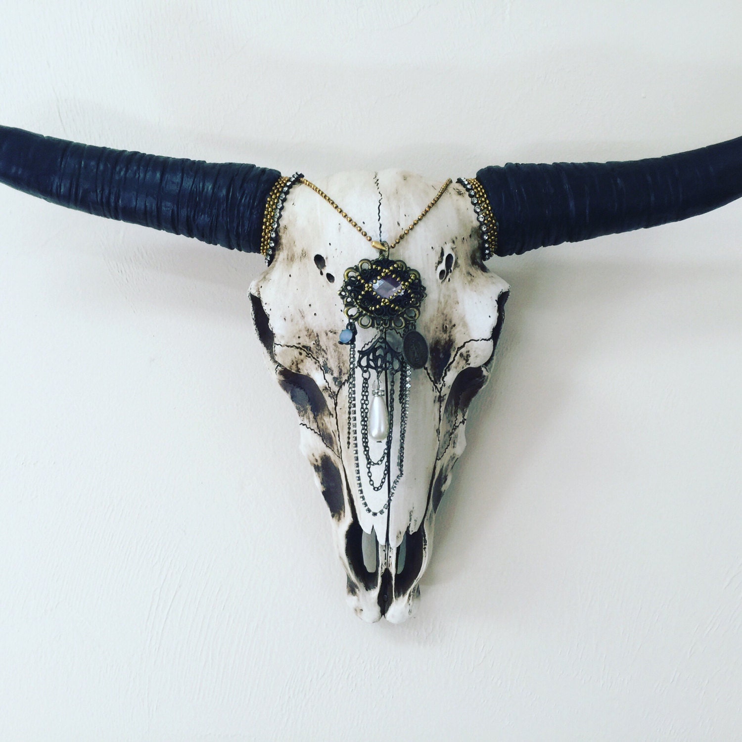 Boho skull cow skull wall hanger antlers decorated skull Boho skull cow skull wall hanger antlers decorated skull