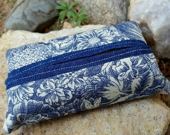 Blue Floral Tissue Case, Tissue Holder