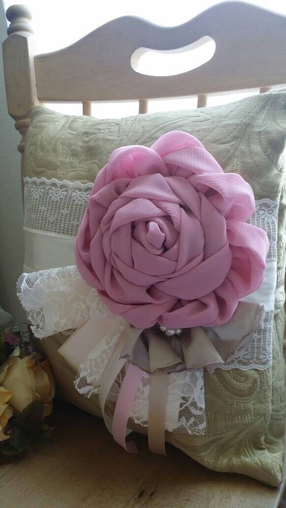 Antique Gold Throw pillows Cover Fabric Pink Rose