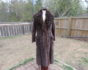 Vintage Fur Lined Suede Coat,Vintage Coat,Vintage Leather Coat,Leather and Fur Coat,Fully Lined with Fur Coat,Vintage Car Coat,Ladies Coat
