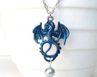 Blue dragon necklace - Dragon jewellery - Dragon pendant - Fantasy jewellery - Mythical creature - Dragon and pearl - Etsy UK
