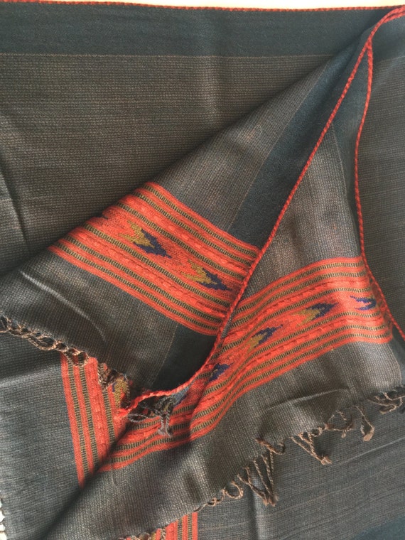 Pure sheep wool scarf stole shawl wrap in dark gray black with brown striped weave all over and rich red patterned woven border