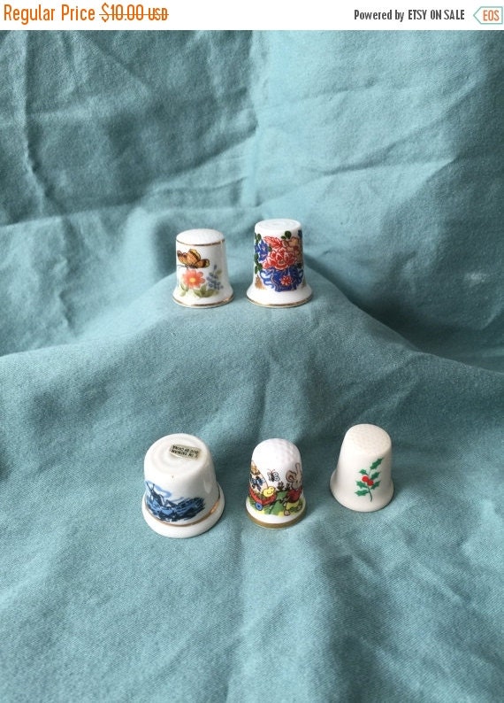 Vintage Porcelain Ceramic Thimble Lot. MSR by NewToYouVintageZoo